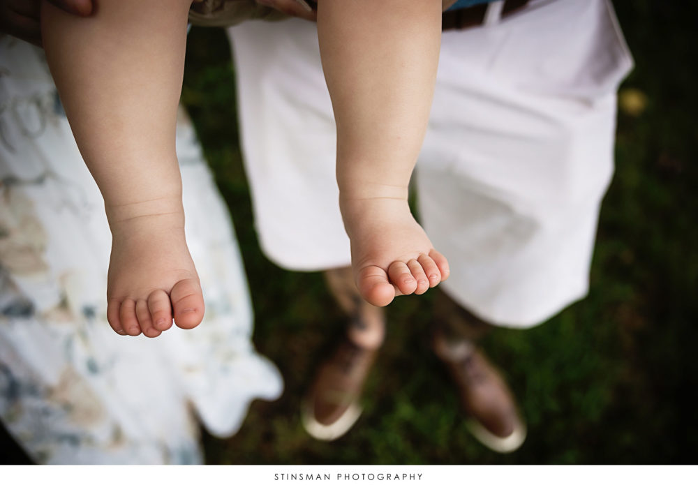 Baby toes photo at a milestone photoshoot