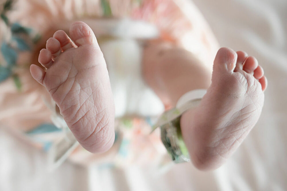 newborn baby feet for infant photoshoot in Bridgeton, New Jersey.